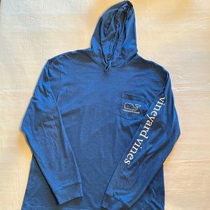 Vineyard Vines Men's Hooded Long Sleeve Size M color Blue in great condition